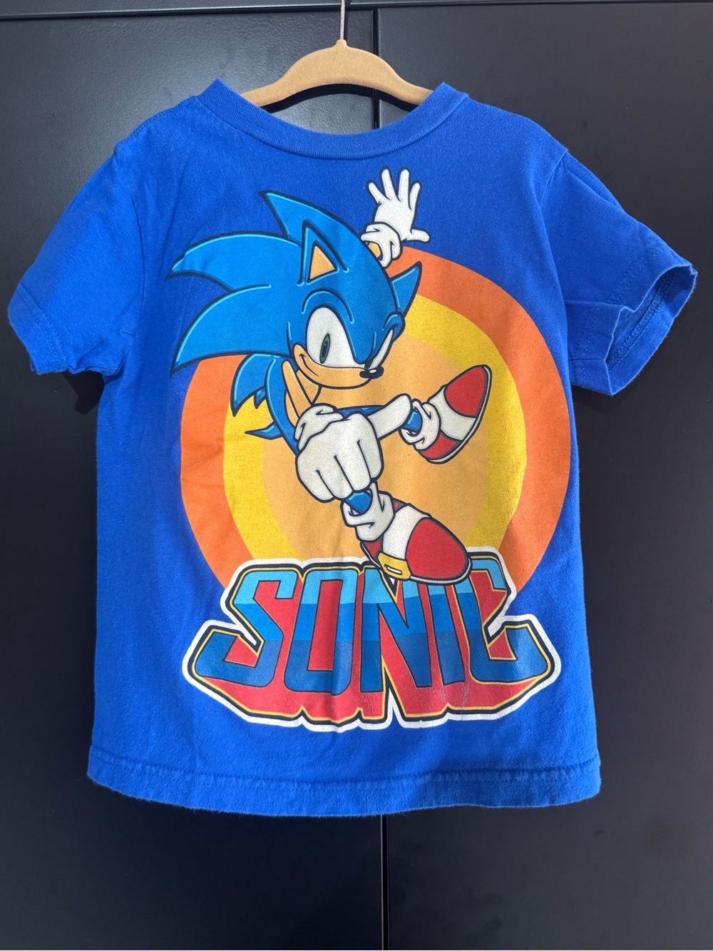 Boys size extra small | Sonic Graphic Short Sleeve Kids Tee